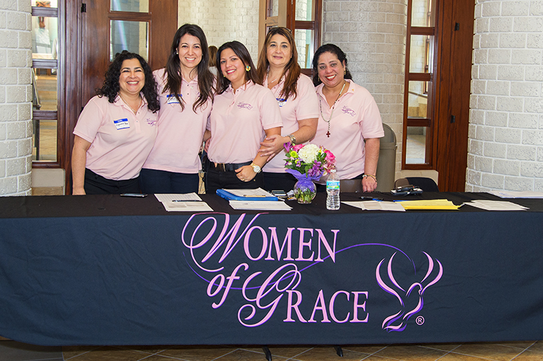Welcoming participants to the Women of Grace conference, from left: Olgamarie Tañon, Yuli Perez, Carolina Fernandez, Belkys Borro and Millie Muños.