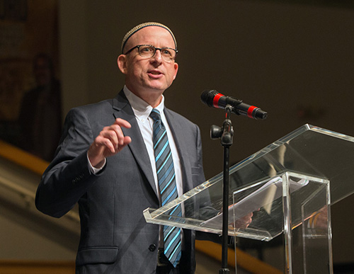 Rabbi Robert Davis of Temple Beth Shalom addresses PACT's Nehemiah Action Assembly.