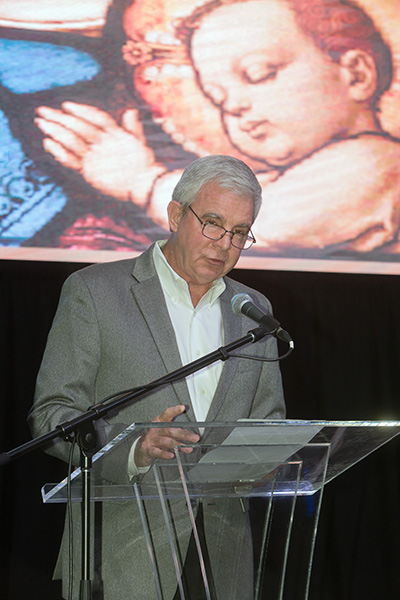 Michael Boylan, president and CEO of WJCT Public Broadcasting in Jacksonville, whose station produced the "Legacy of Faith" documentary, addresses the audience.