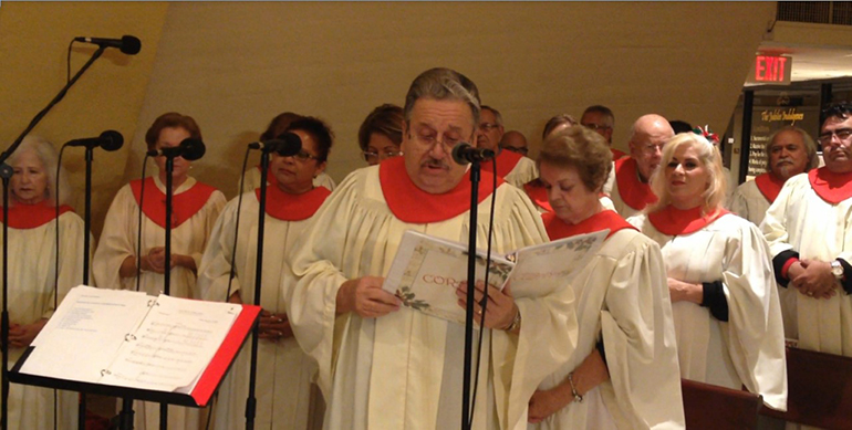 La Coral Cubana durante una cantata en la Ermita de la Caridad, en la Navidad del 2015.
