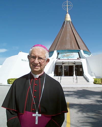 La Ermita se convirti&oacute; en lugar de oraci&oacute;n y peregrinaci&oacute;n, y el Santuario construido en honor a la Patrona de Cuba en 1973 es el s&iacute;mbolo de un pueblo que no perdi&oacute; la fe.