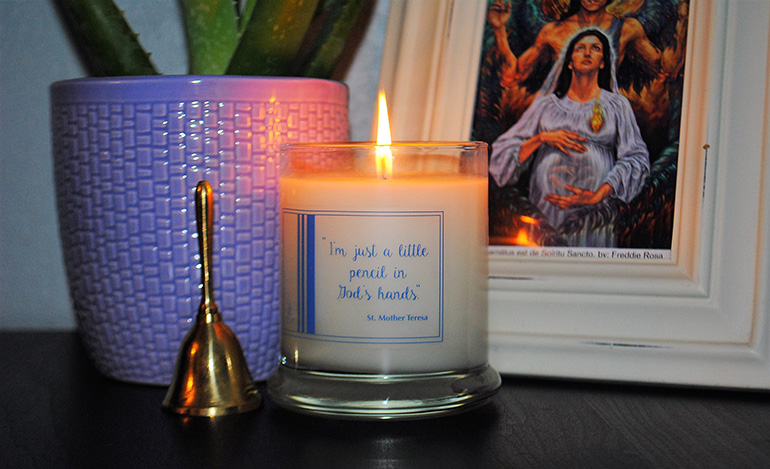 Soy Luz's Mother Teresa candle has a warm, soft scent that is calming but not overpowering. The packaging on the Light + Pray Collections says, "Before lighting, pause to call to mind a special intention or blessing. Be the light and spread the light to others!"