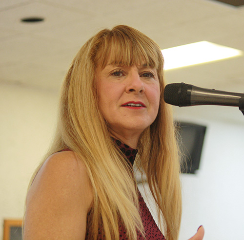 “We are all messengers for God,” said Broward Right to Life Executive Director Tewannah Aman, who shared her testimony at the annual Mary for Life celebration held Dec. 8 at St. Malachy Church, Tamarac. She encouraged everyone to join her in praying in front of abortion clinics, especially during the 40 Days for Life event which begins Ash Wednesday.