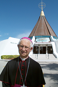 Mons. Agustín Román