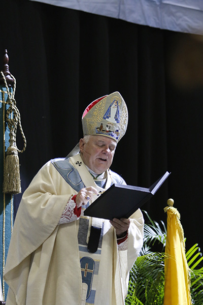 El Arzobispo Thomas Wenski leyó un mensaje al final de la Misa de la Virgen de la Caridad, donde mencionó los escándalos por abuso sexual que azotan a la Iglesia donde mencionó los "actos de comisión o de omisión" de líderes eclesiásticos.