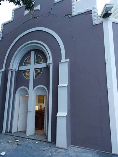 Cracking in the walls of St. Louis de Montfort Church in Port-de-Paix due to the Oct. 6 earthquake in Haiti. (COURTESY | Amor en Accion)