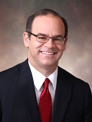 Michael B. Sheedy es el tercer director ejecutivo de la Conferencia Católica de La Florida, asumió al cargo en 2014. Ha trabajado para la Conferencia desde 2002, inicialmente como su director de políticas públicas.