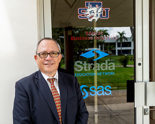 Jose Rocha, assistant professor of management at STU’s Gus Machado School of Business, directs the Bobcat Business Analytics Enterprises Services, named after the school's mascot.