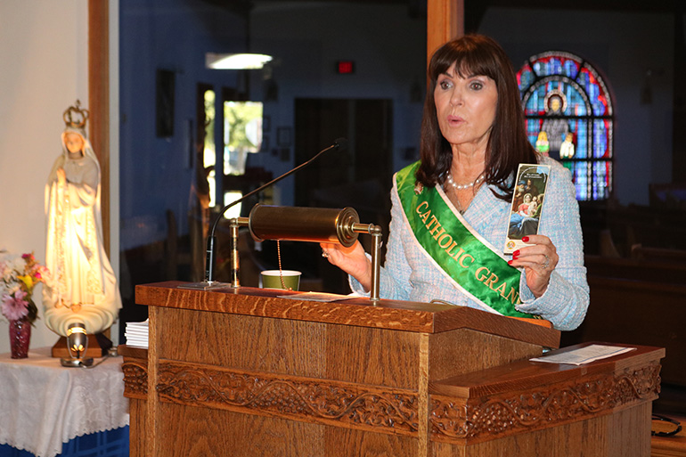 Catherine Wiley, founder of Catholic Grandparents Association, talks to parishioners gathered for the launch of a new ministry aimed at helping and supporting grandparents throughout the Archdiocese of Miami. The informational session was hosted Feb. 20, 2020 by Assumption Parish in Lauderdale-By-The-Sea.