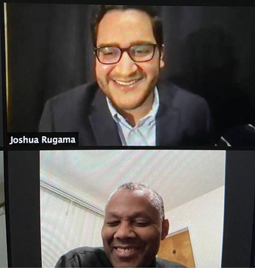 Joshua Rugama, coordinador de Encuentros Juveniles, y el capellán del movimiento, el Padre J. Sterling Laurent, participan en la presentación virtual de febrero de 2021 donde se les otorgó el premio St. Katharine Drexel Pathway de la Federación Nacional para la Pastoral Juvenil Católica.