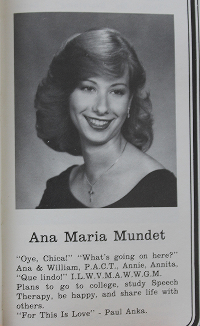 Una foto del anuario del de la secundaria Msgr. Edward Pace High de la futura directora, Ana García, tomada durante su último año lleva como leyenda sus frases favoritas de la época, sus apodos, sus actividades extracurriculares, su canción favorita y sus sueños por cumplir.