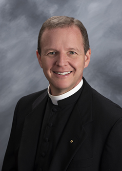 El Obispo designado Erik Pohlmeier será instalado como Obispo de San Agustín el 22 de julio de 2022.
