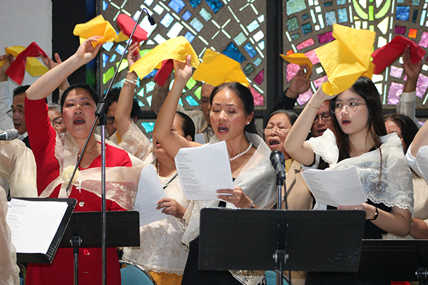 Himaya Filipino Choir takes part in festivities for the feast of Santo Niño at St. Bernard Church in Sunrise, Jan. 15, 2023.