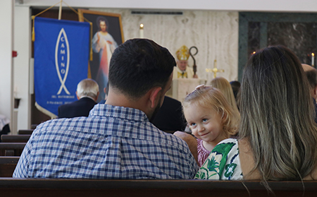 Por cinco décadas el movimiento Camino del Matrimonio ha preparado a parejas jóvenes para el matrimonio y la logrado que estas se involucren y participen en la preparación de nuevas parejas.