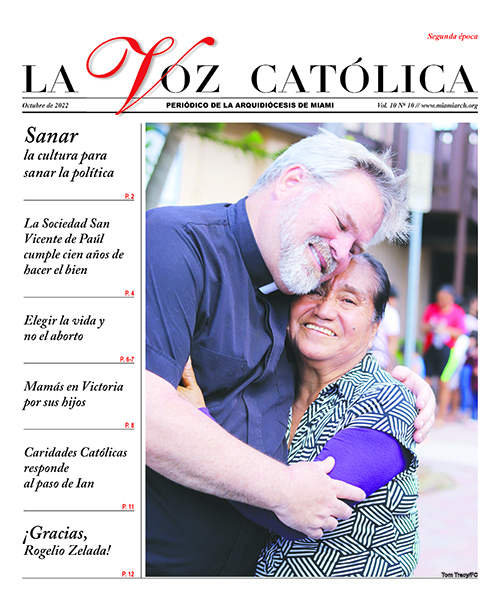 Best Cover: second place, La Voz, and Best Photograph, third place, La Voz, Tom Tracy
