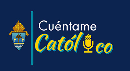 Best Podcast in Spanish: second place, Cuéntame Católico, Rocío Granados, Ana Rodríguez-Soto, Cristina Cabrera, and María Rivas.