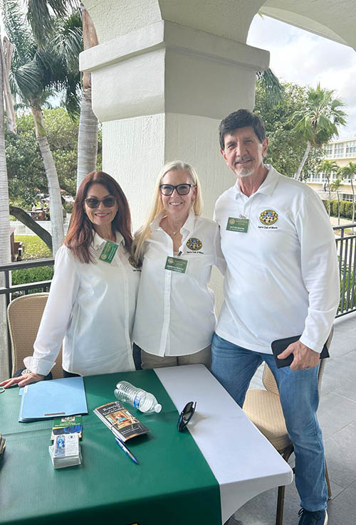 From left, Serra Club Miami leaders Monica Gayle and Victor and Kimberly Roche attend the Día del Envío de los Movimientos Apostólicos Hispanos on March 15, 2025 at the National Shrine of Our Lady of Charity in Miami.