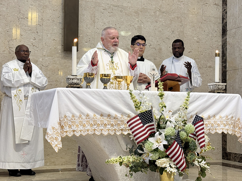 Archbishop Thomas Wenski celebrates the Memorial Day Mass at Our Lady Queen of Heaven Cemetery in North Lauderdale, May 26, 2025.