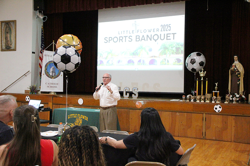Fred Maas, athletic director at Little Flower School in Hollywood, kicks off the 2024-25 Sports Awards Banquet May 22, 2025, celebrating the achievements of the school’s athletes.