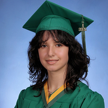 Amanda Vega, salutarorian, Immaculata-La Salle High School, Miami