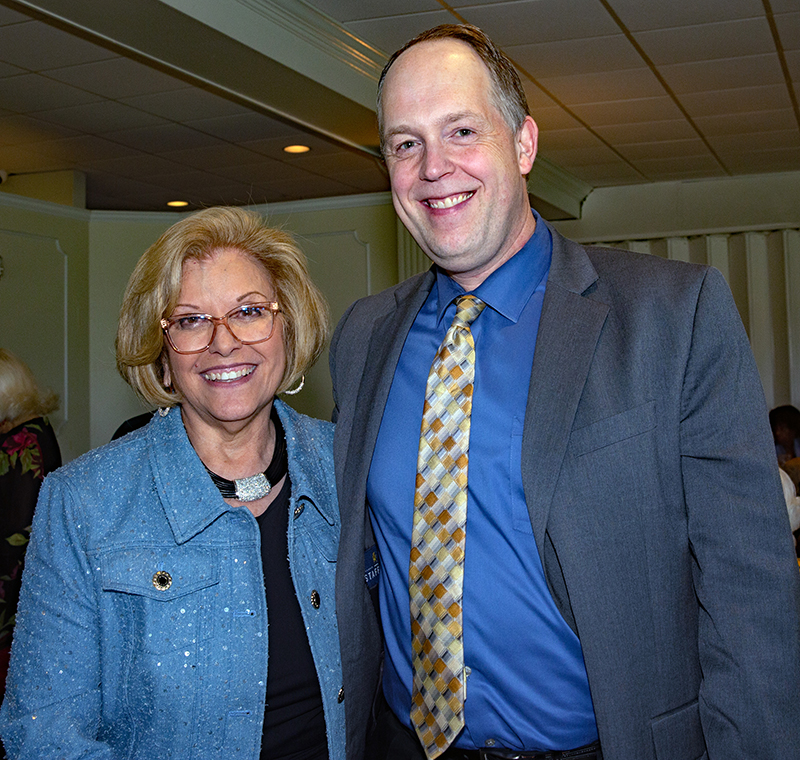 Dr. Denise Aloma, St. Thomas Aquinas High School principal poses for a photo with Dr. Jim Rigg, Archdiocese of Miami superintendent of schools
Miami Archdiocesan Council of Catholic Women 27th annual Scholarship Luncheon Fundraiser took place at the Miami Shores Country Club Feb. 28, 2026.