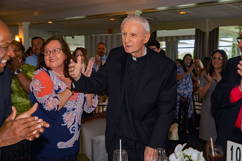 Msgr. Vincent T. Kelly, St. Thomas Aquinas High Sachool supervising principal from 1969 to 2010 and former Archdiocese of Miami vicar of education receives applause
Miami Archdiocesan Council of Catholic Women 27th annual Scholarship Luncheon Fundraiser took place at the Miami Shores Country Club Feb. 28, 2026.