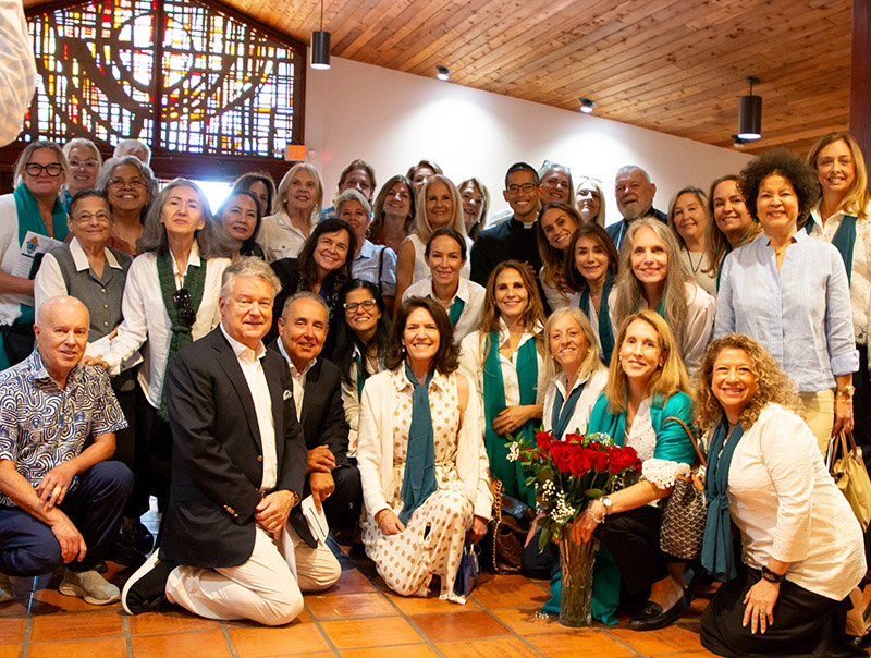 Members of the Association of the Faithful Mary Mother Guardian of the Faith take a group photo with Miami Archbishop Thomas Wenski (back row, fifth from right) at St. Martha Parish in Miami Shores. On Sept. 14, 2026, Archbishop Wenski crowned the image of Our Lady Guardian of the Faith. Present for the occasion was Patricia “Pachi” Talbot (standing near Archbishop Wenski’s left shoulder with head tilted), the woman who is reported to have witnessed the apparitions of Our Lady Guardian of the Faith in Ecuador from 1988-90.