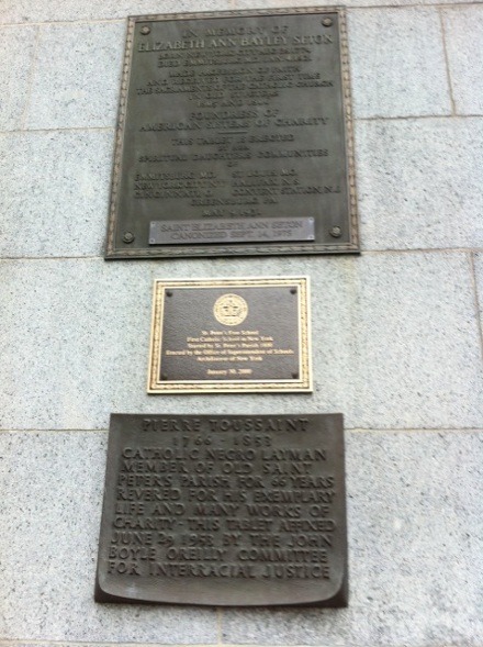 Santa Elizabeth Ann Seton y Pierre Toussaint también formaron parte de la historia de la iglesia de St. Peter.