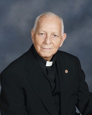 Mons. Pedro Luis Perez