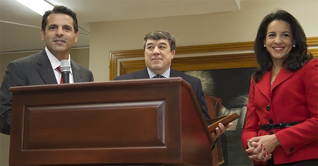 Attorney William Trueba, left, president of the Miami Catholic Lawyers Guild, introduces last year's recipient of the Lex Christi, Lex Amoris award, Judge Adalberto Jordan, who in turn would give this year's award to Judge Beatrice Butchko of the 11th Judicial Circuit of Florida.